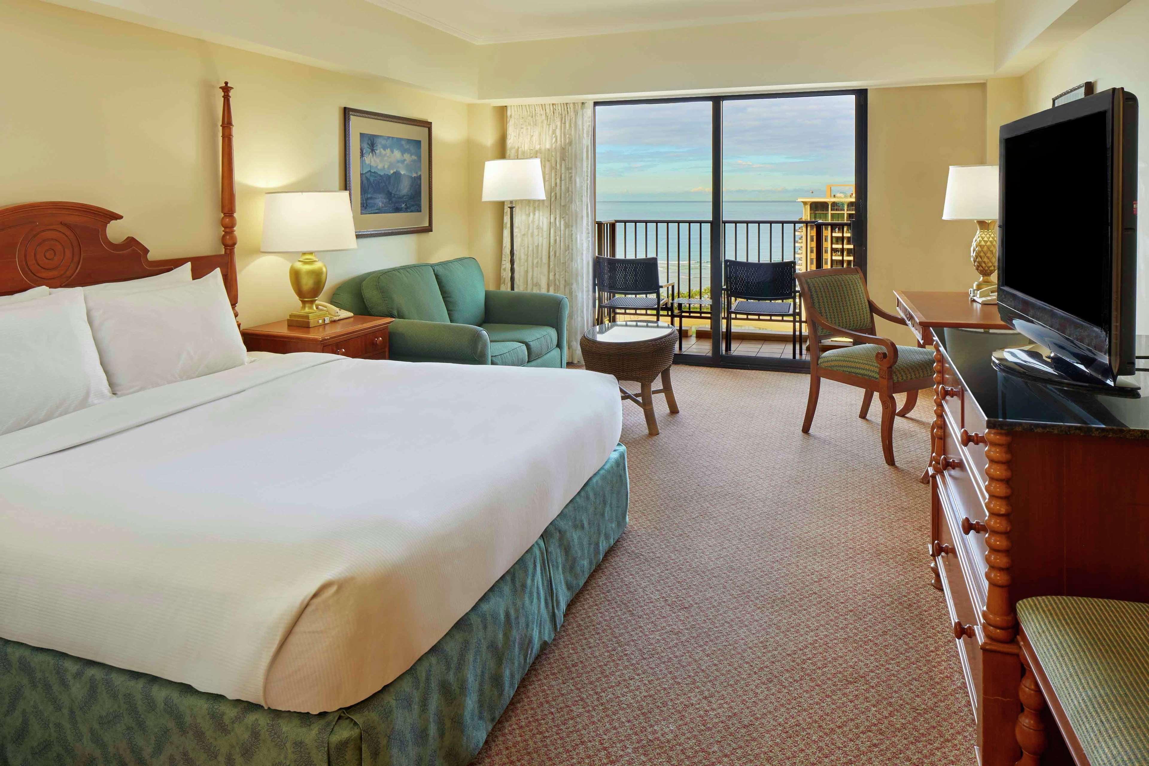 Hilton Hawaiian Village Waikiki Beach Resort Гонолулу Экстерьер фото
